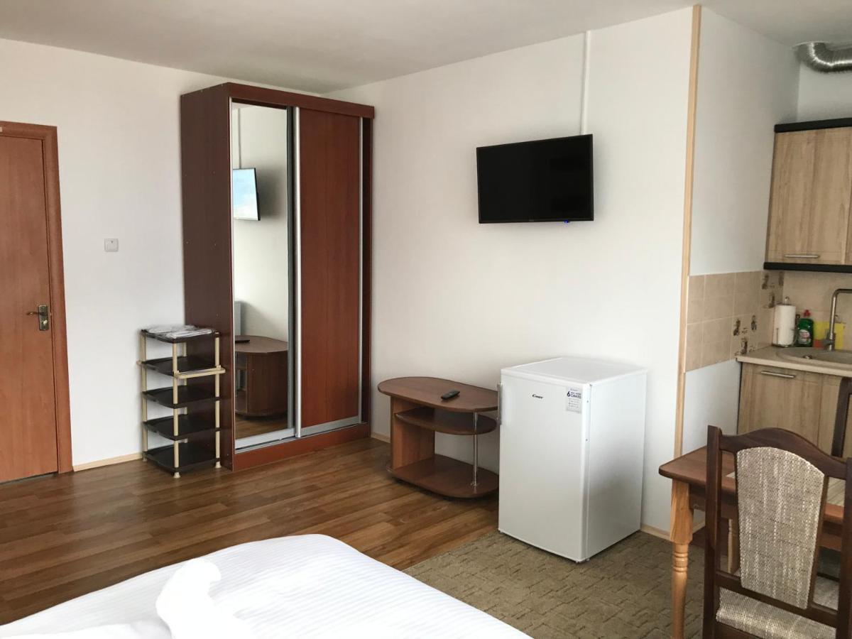 Sun Hotel Mizhhirya  Luaran gambar